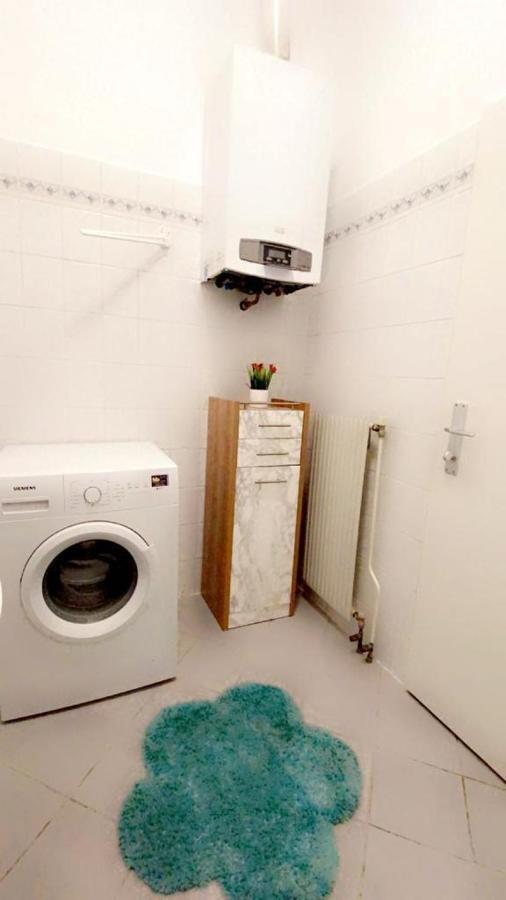 Premier Quad Room Wh Viena Exterior foto
